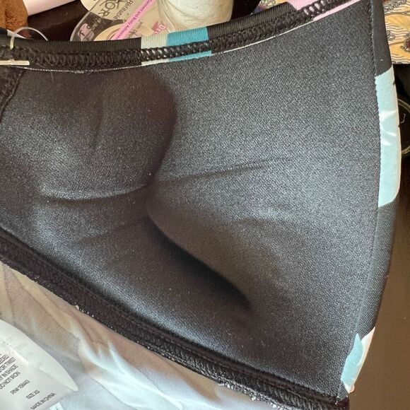 Hula Honey Floral Plunge Tankini Swim Top Black Size XS Juniors NWT - Picture 11 of 12